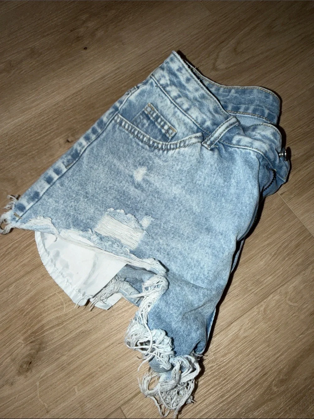 Light Wash Distressed Denim Shorts - Women